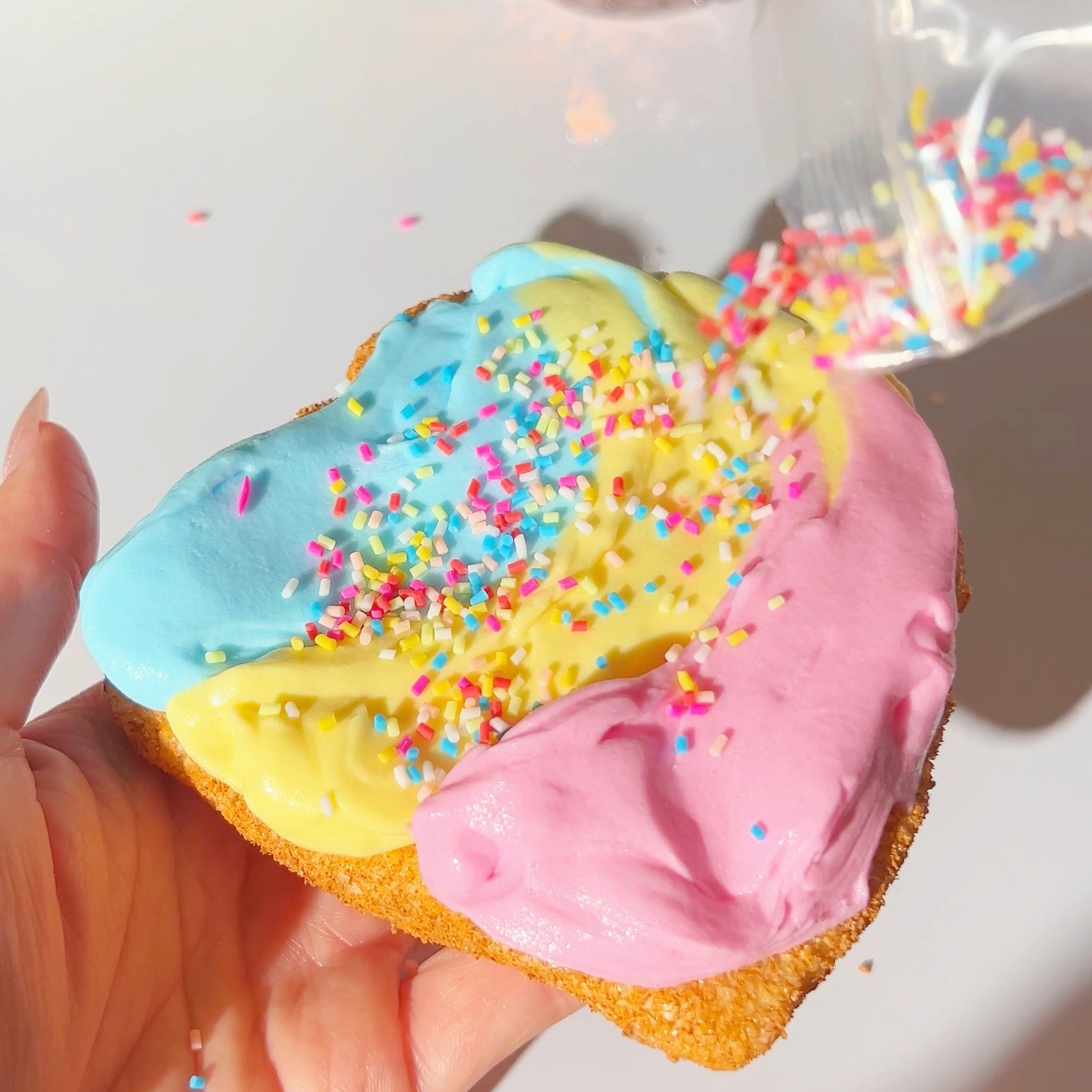 Rainbow Toast Blue Pink Yellow DIY Super Snow Fizz Snow Butter Slime Slime Fantasies Shop Sprinkle