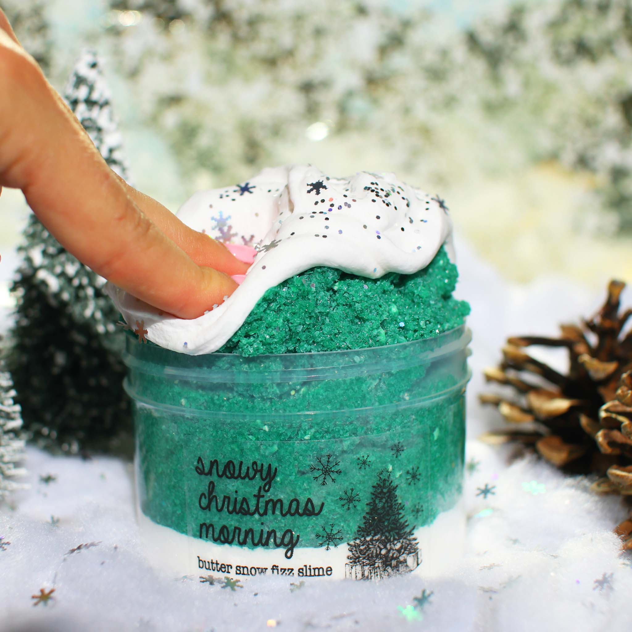 Snowy Christmas Morning Christmas Slime Gift For Kids Green White Tree Scented Clay Creamy Crunchy Butter Snow Fizz Slime Fantasies Shop 9oz Front View Pressing